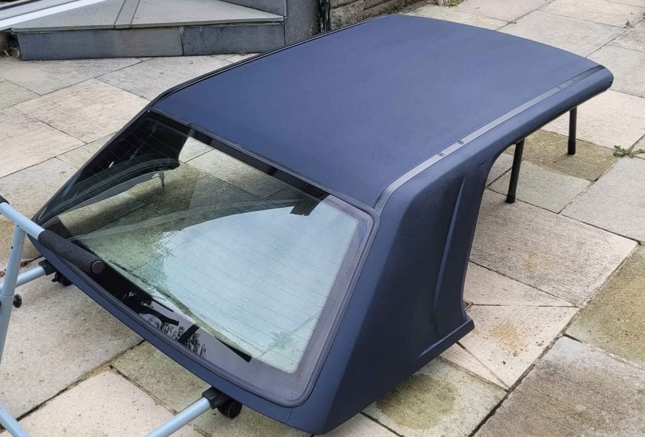 Blue BMW E30 Hardtop Europe Blue BMW E30 Hardtop Europe