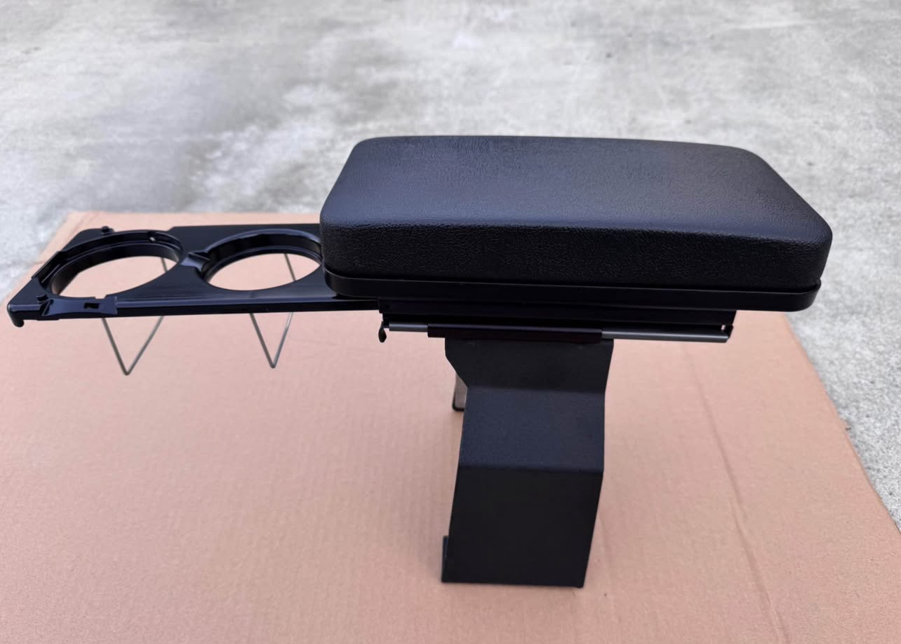 BMW E30 HUSCO Armrest Europe BMW E30 HUSCO Armrest Europe