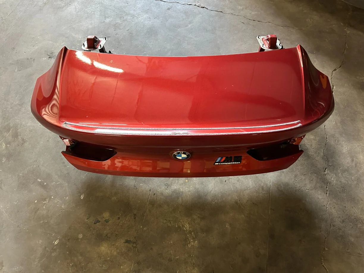 BMW M8 Used Rear Trunk Lid Europe BMW M8 Used Rear Trunk Lid Europe